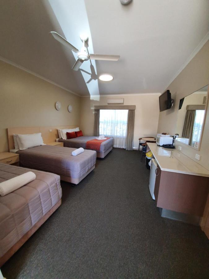 Club Motor Inn Narrabri Luaran gambar