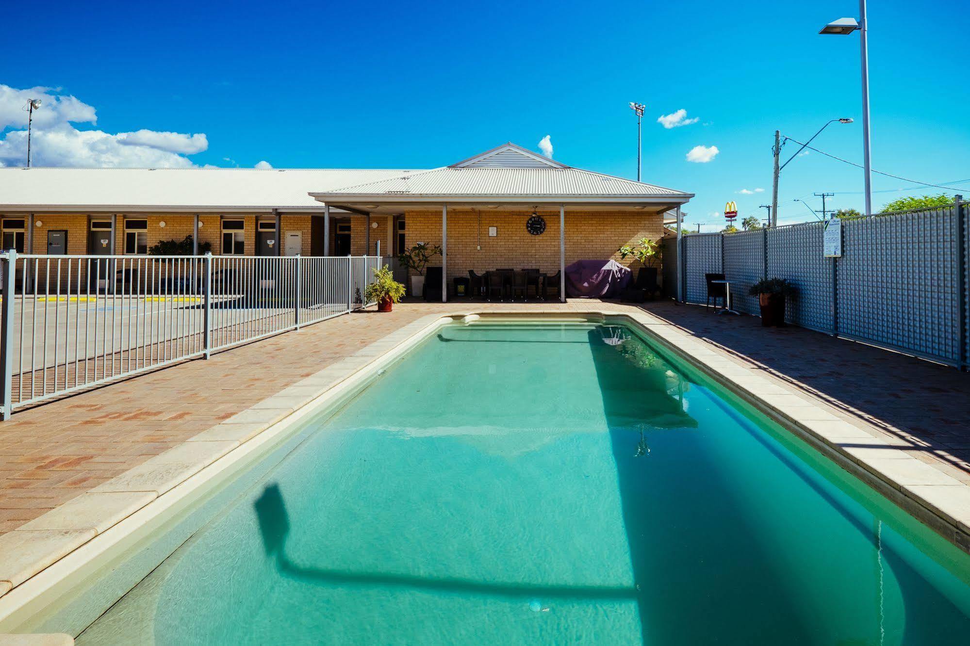 Club Motor Inn Narrabri Luaran gambar